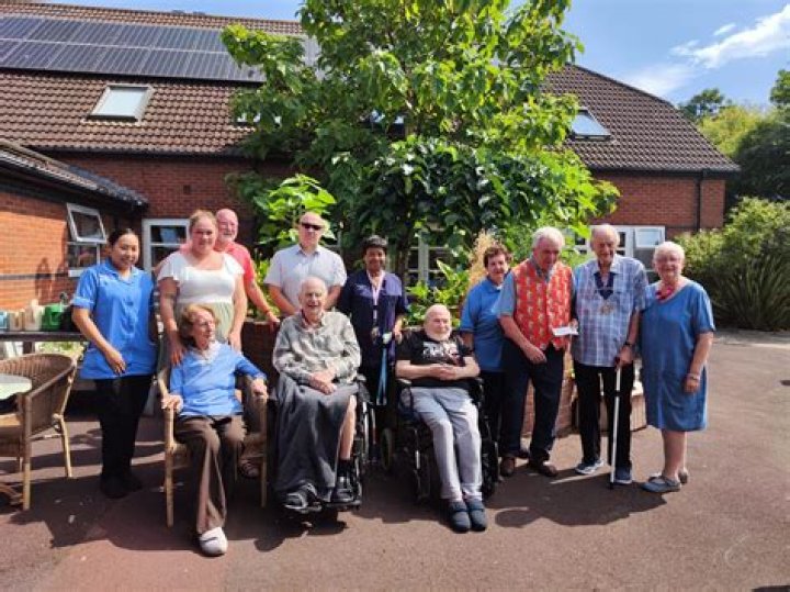 Lyons Shutting Down Avalon, Axis Clubs On Oct.1