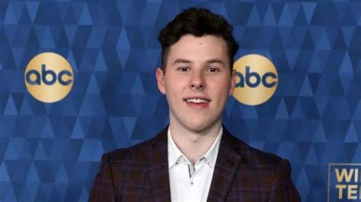 The Modern Family Actor’s GF Explored!